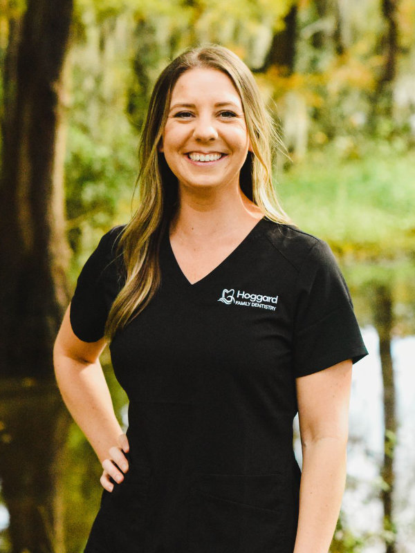 Our Team 2 lindsay bio image